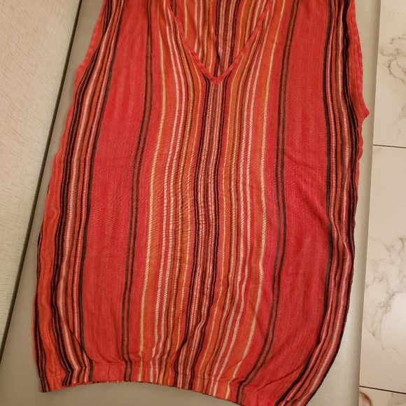 Women tank - Picture 1 of 7